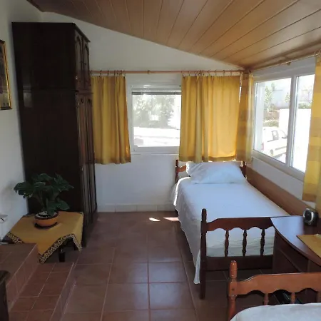 公寓 By The Sea Seget Vranjica, - 975